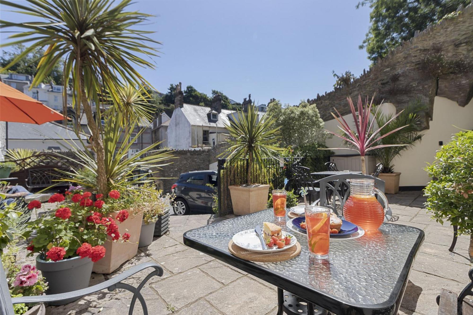 Old Mill Court Villa Brixham Exterior photo